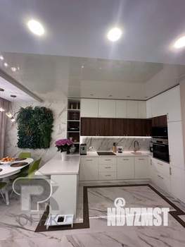 Таунхаус 220м², 3-этажный, участок 2 сот.