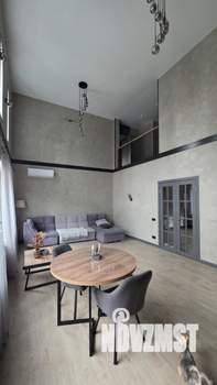 Коттедж 470м², 3-этажный, участок 10 сот.