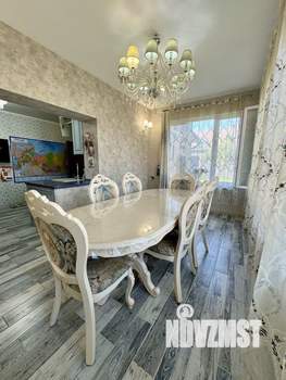 Дом 200м², 2-этажный, участок 10 сот.