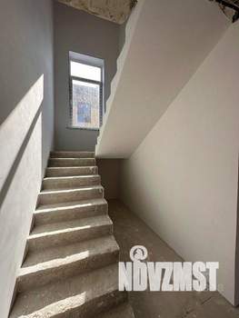 Коттедж 175м², 2-этажный, участок 5 сот.