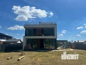 Дом 421м², 3-этажный, участок 11 сот.