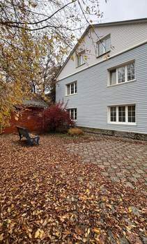 Дом 499м², 3-этажный, участок 12 сот.