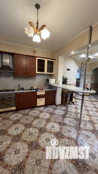 Дом 499м², 3-этажный, участок 12 сот.