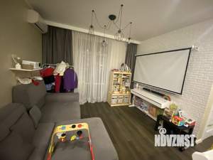 Таунхаус 108м², 3-этажный, участок 3 сот.