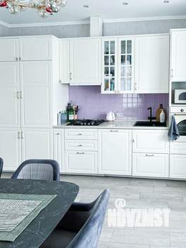 Дом 241м², 3-этажный, участок 10 сот.