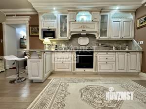 Дом 635м², 4-этажный, участок 16 сот.