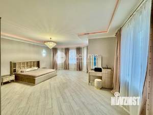 Дом 592м², 4-этажный, участок 15 сот.