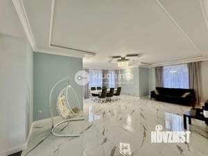 Дом 592м², 4-этажный, участок 15 сот.