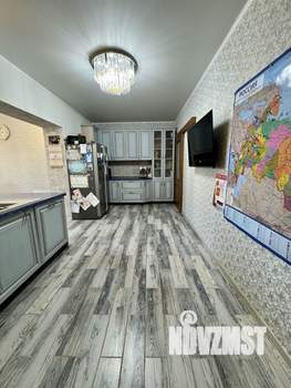 Дом 200м², 2-этажный, участок 10 сот.