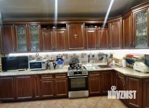 Дом 285м², 3-этажный, участок 6 сот.