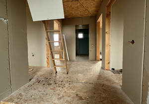 Дом 137м², 2-этажный, участок 9 сот.