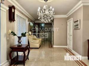 Дом 635м², 4-этажный, участок 16 сот.