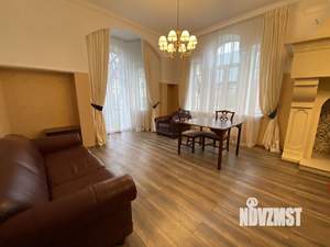 Дом 450м², 3-этажный, участок 8 сот.