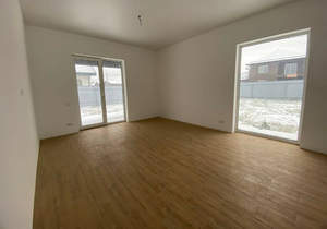 Дом 120м², 2-этажный, участок 5 сот.