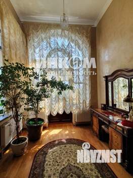 Дом 640м², 4-этажный, участок 50 сот.