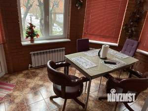 Дом 190м², 3-этажный, на длительный срок, 