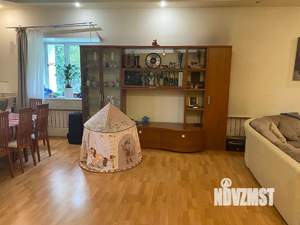 Коттедж 370м², 3-этажный, на длительный срок, 