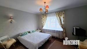 Дом 200м², 2-этажный, на длительный срок, 