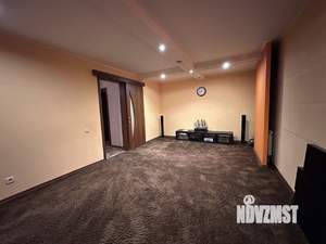 Таунхаус 178м², 3-этажный, на длительный срок, 