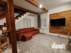 Дом 100м&sup2;, 2-этажный, на длительный срок, 