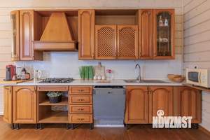 Дом 220м², 2-этажный, на длительный срок, 