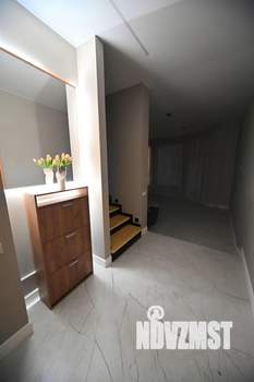 Таунхаус 180м², 2-этажный, на длительный срок, 