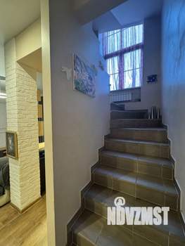 Таунхаус 135м&sup2;, 3-этажный, на длительный срок, 