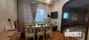 Дом 300м², 2-этажный, на длительный срок, 