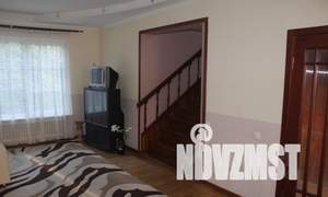 Дом 250м&sup2;, 2-этажный, посуточно, 