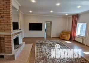 Коттедж 385м², 3-этажный, на длительный срок, 