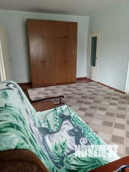 Дом 60м², 2-этажный, на длительный срок, 