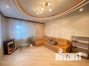 Дом 250м², 3-этажный, на длительный срок, 