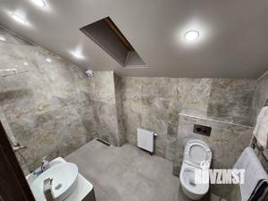 Дом 250м², 2-этажный, на длительный срок, 
