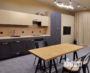 Дом 180м², 3-этажный, на длительный срок, 