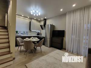 Дом 160м², 2-этажный, на длительный срок, 