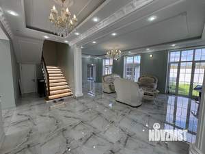 Таунхаус 289м², 2-этажный, на длительный срок, 