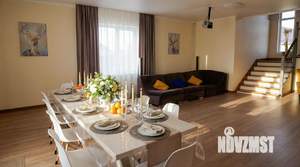 Дом 200м&sup2;, 3-этажный, посуточно, 