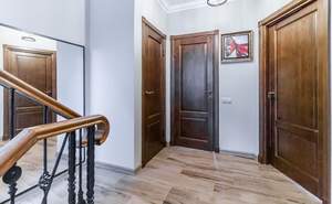 Дом 140м², 3-этажный, на длительный срок, 