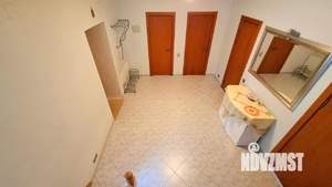 Дом 200м², 2-этажный, на длительный срок, 