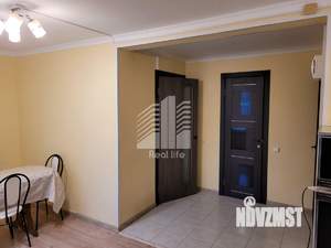 Дом 220м², 2-этажный, на длительный срок, 