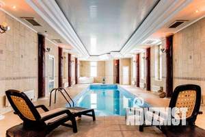 Дом 520м&sup2;, 2-этажный, посуточно, 