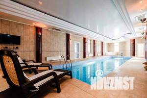 Дом 520м&sup2;, 2-этажный, посуточно, 