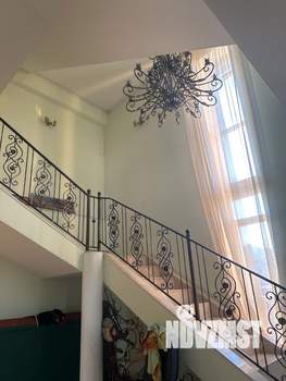 Дом 285м², 3-этажный, на длительный срок, 