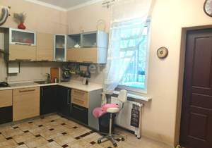 Дом 230м², 2-этажный, на длительный срок, 