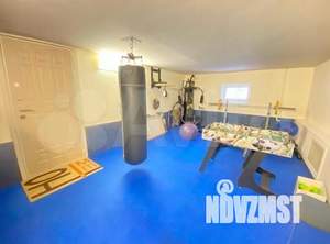 Дом 250м², 3-этажный, на длительный срок, 