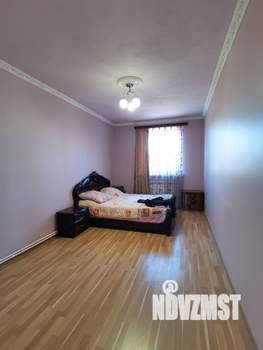 Дом 250м², 2-этажный, на длительный срок, 