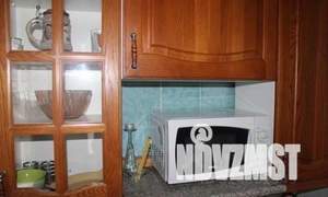 Дом 250м&sup2;, 2-этажный, посуточно, 