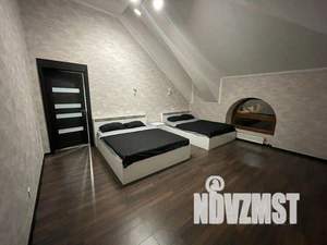 Дом 1100м², 3-этажный, посуточно, 