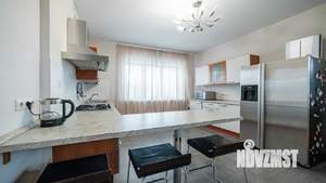 Дом 600м², 3-этажный, посуточно, 