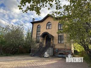 Дом 285м², 3-этажный, на длительный срок, 